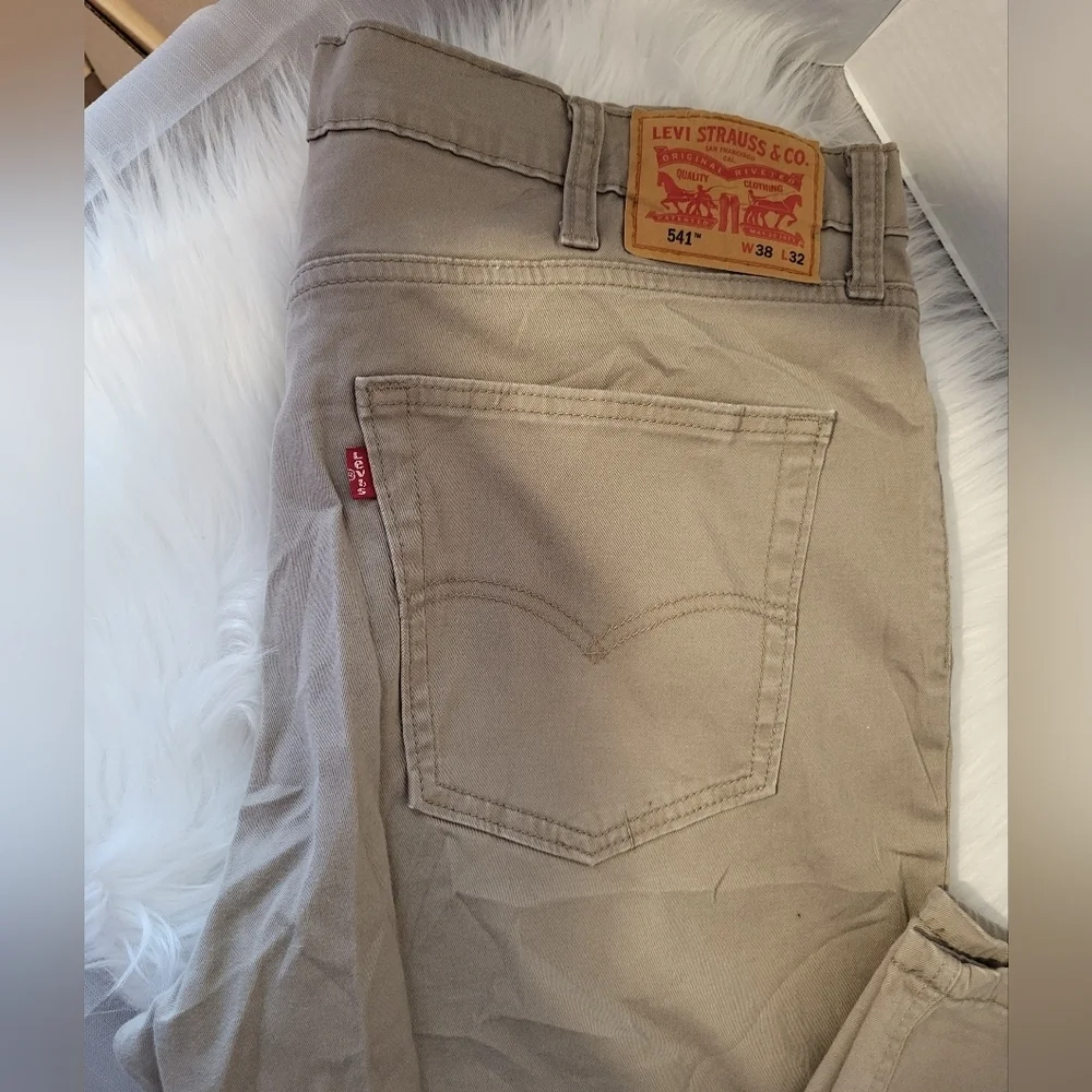 NWOT Levi's Tan Denim Jeans, Size 38 X 30 * Please See Notes - Picture 10 of 10